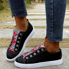 Halloween Skull Pattern Slip On Skate Shoes Lightweight Canvas Sneakers
