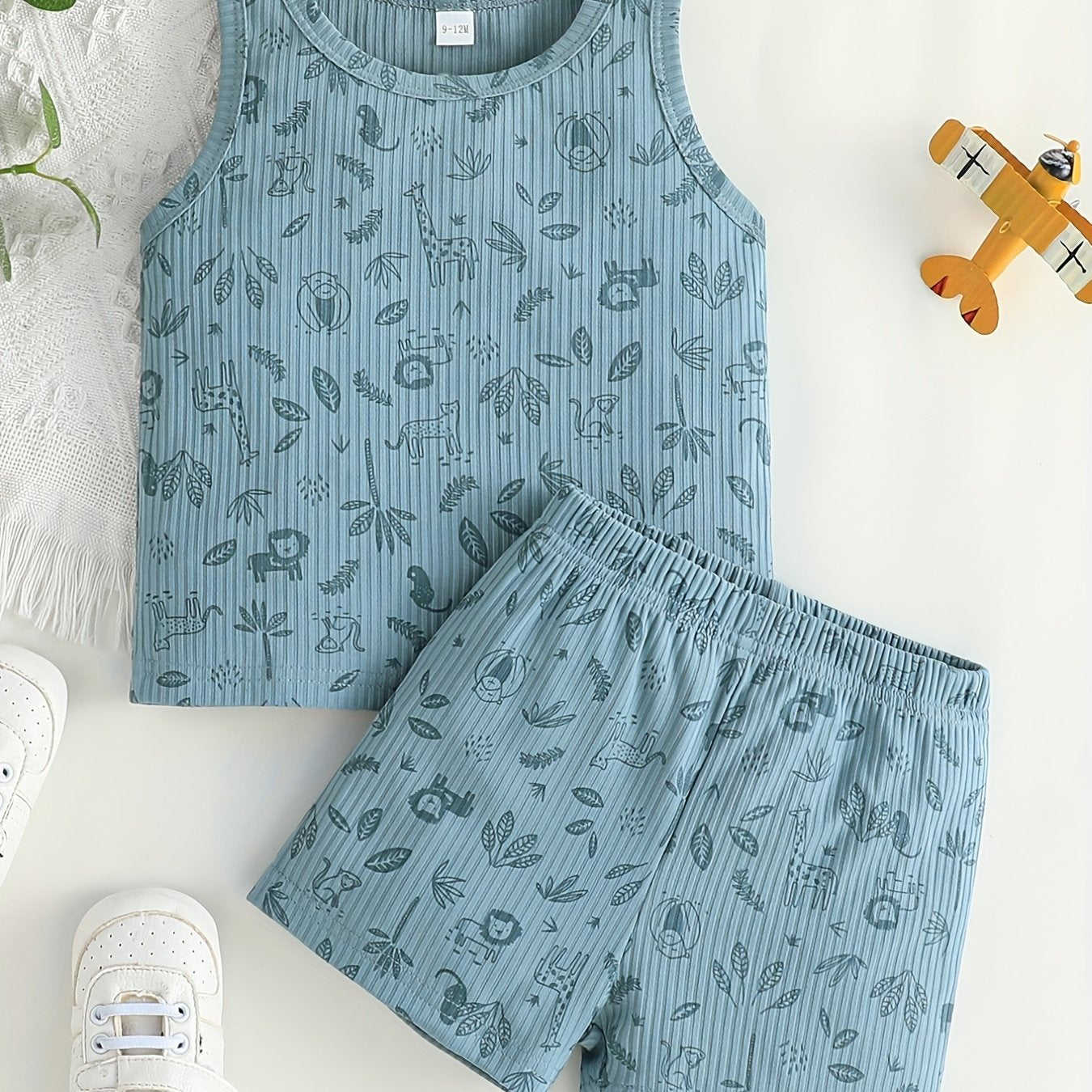 2pcs Baby Boys Animal Print Tank Top & Shorts Set for Summer
