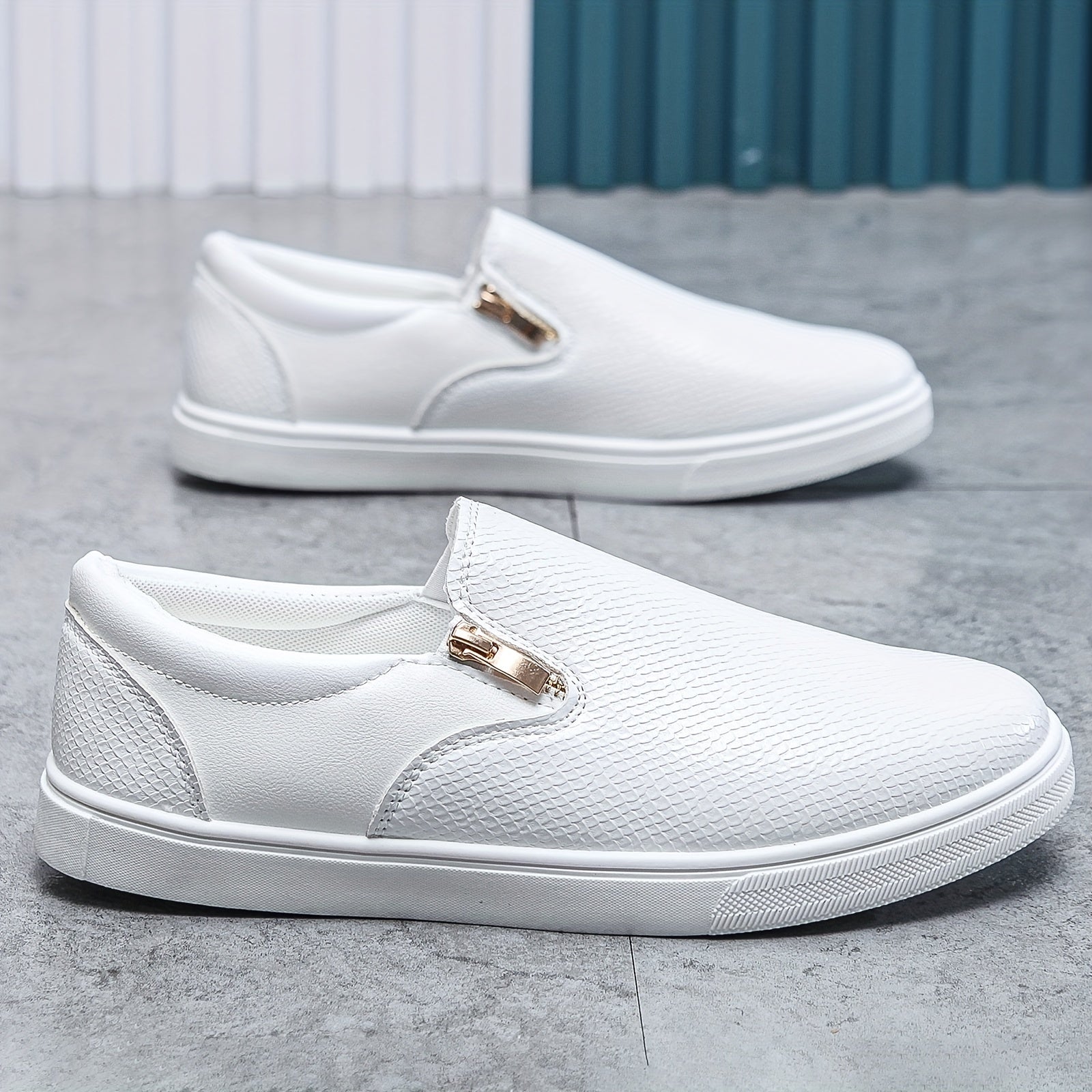 Men's Slip-On Skate Shoes Casual Anti-Skid Running Sneakers