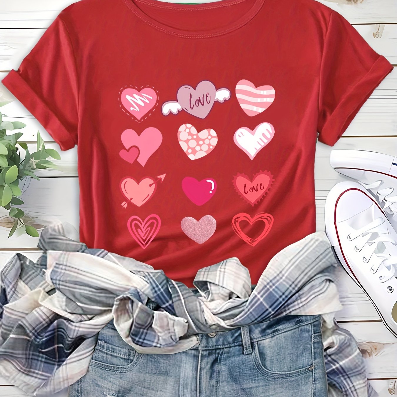 Heart Graphic Crew Neck Sports Top Workout T-shirt Women's Activewear