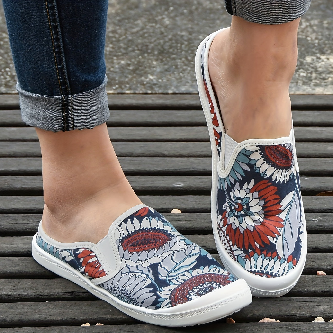 Floral Pattern Shallow Mouth Casual Shoes
