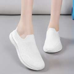 Versatile Mesh Breathable Low Top Sneakers Comfortable Running Shoes Women