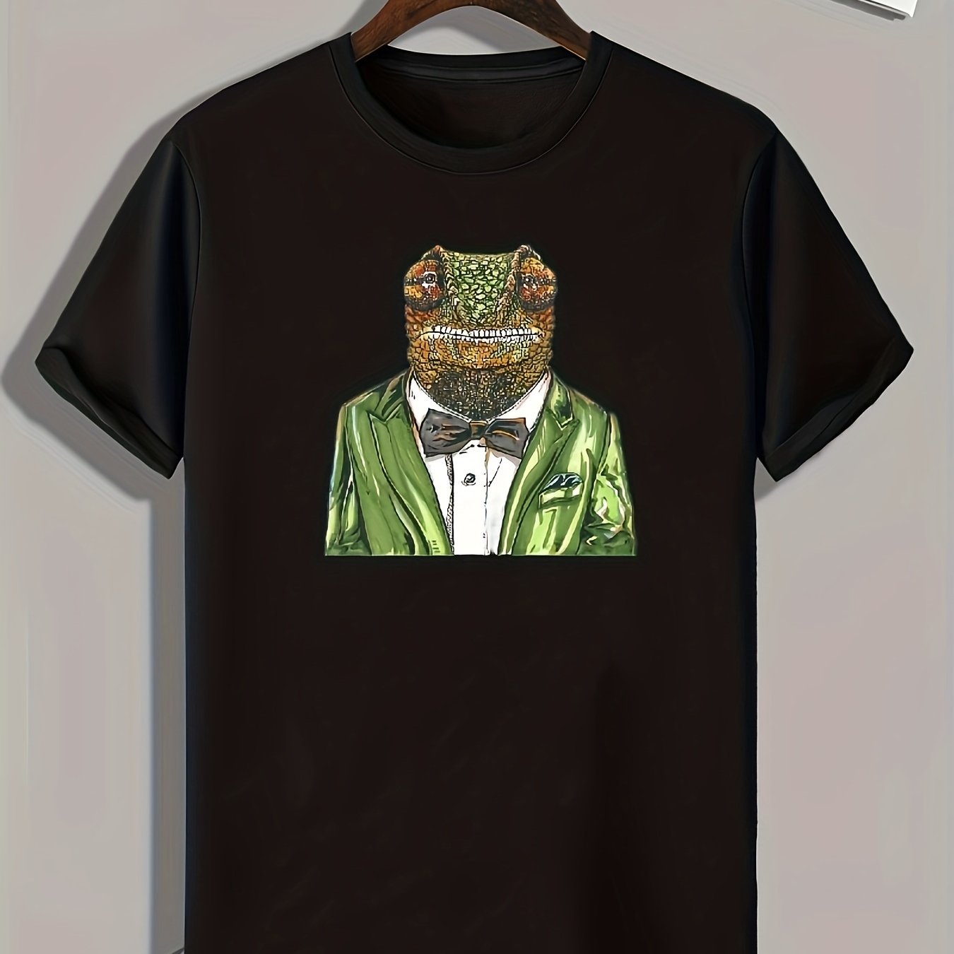 Mr Frog Print Men's Graphic T shirt for Summer