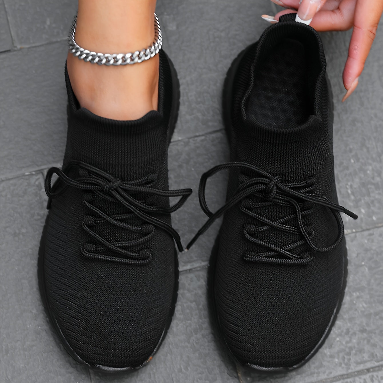 Women's Lightweight Athletic Sneakers for Running & Casual Wear