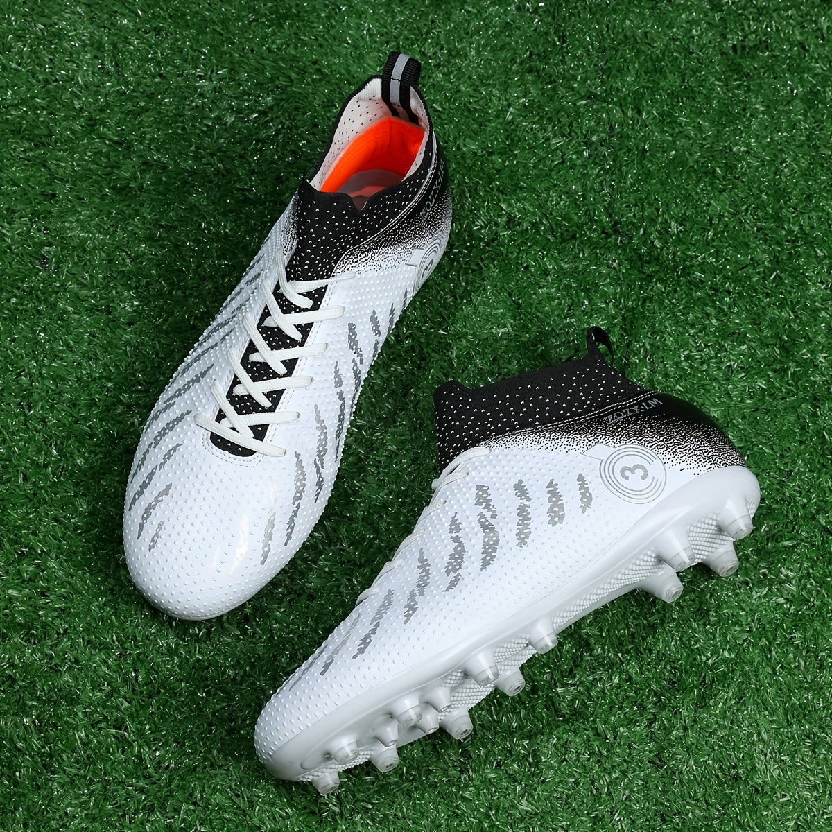 Men's Pro Soccer Shoes Outdoor Cleats Lightweight Breathable