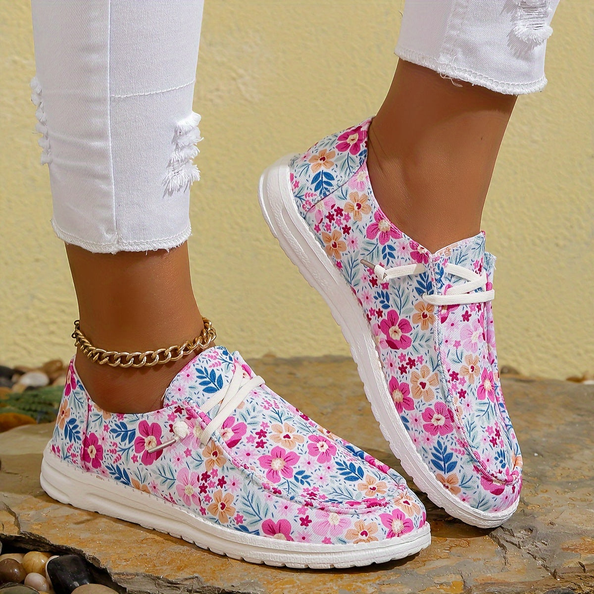 Women's Floral Pattern Boat Shoes Low Top Lace-Up Flats