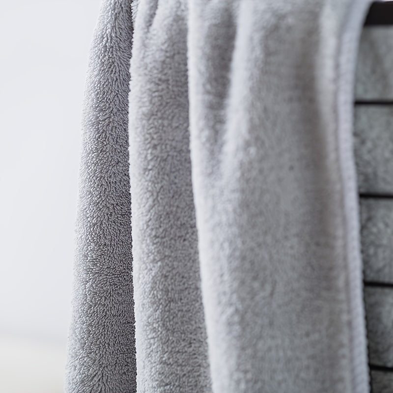 Microfiber Fleece Bath Towel for Yoga & Sports