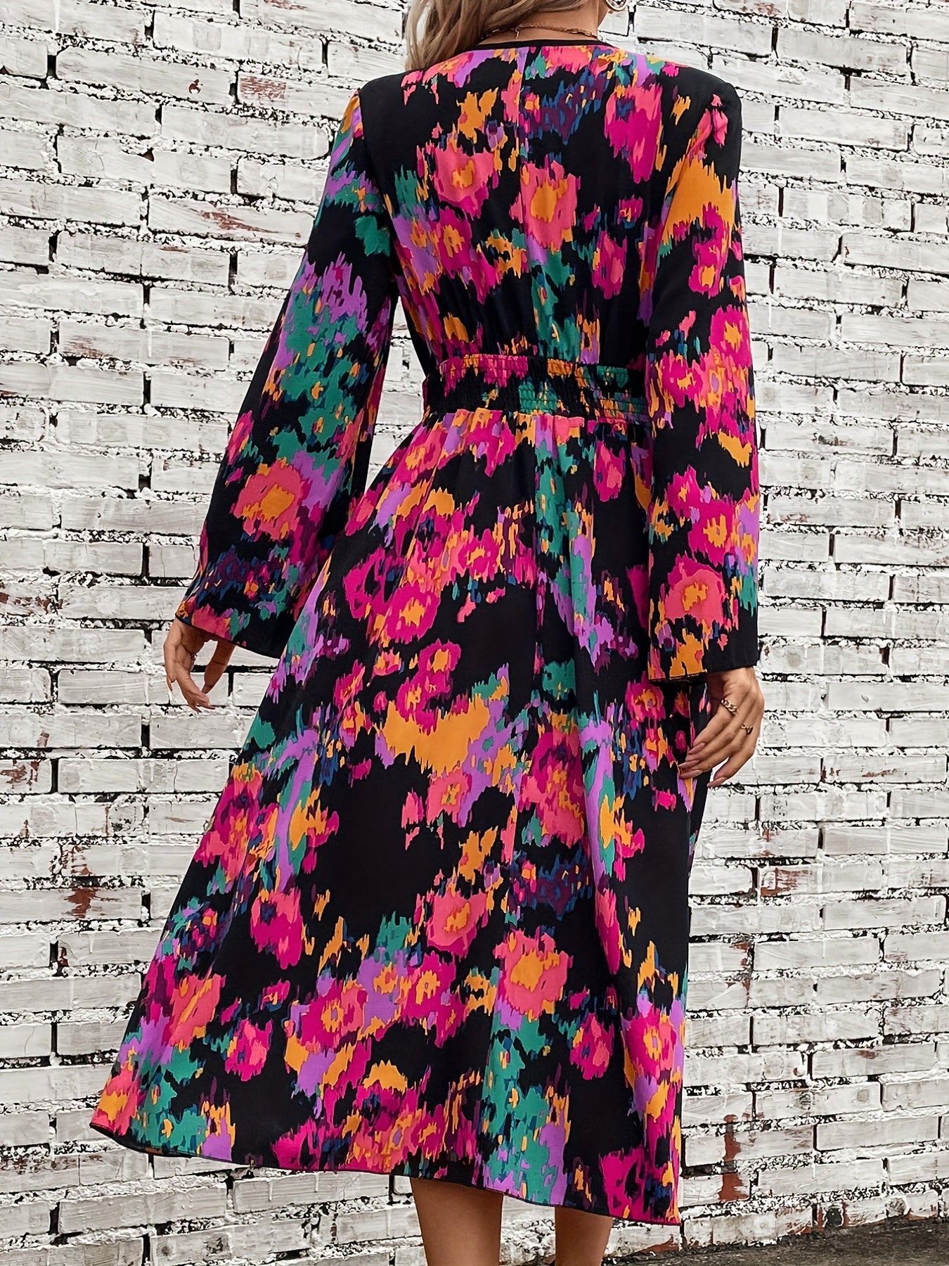 Abstract Print Shirred Dress V Neck Midi Dress Women's Clothing