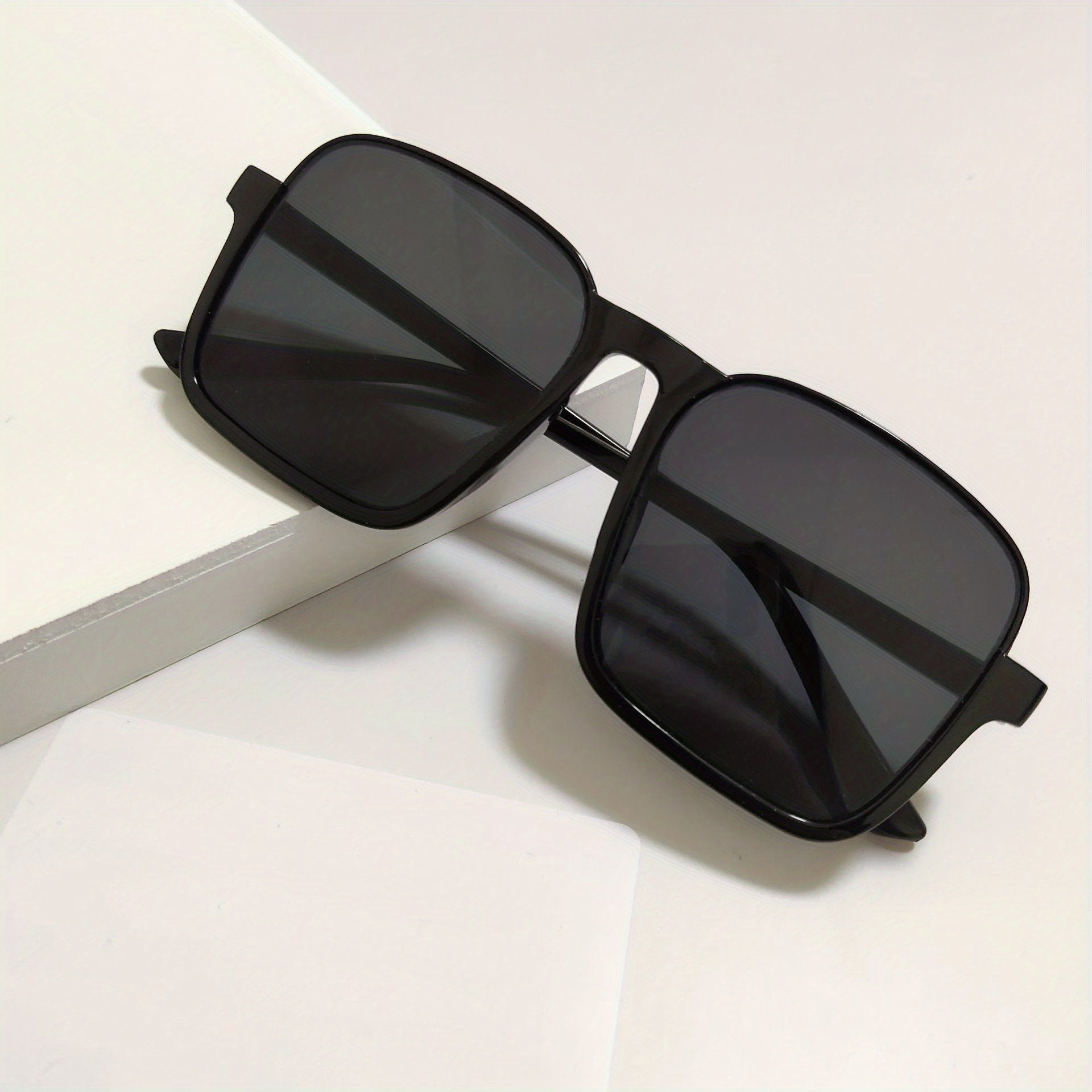 Men's Square Frame Sunglasses UV Protection