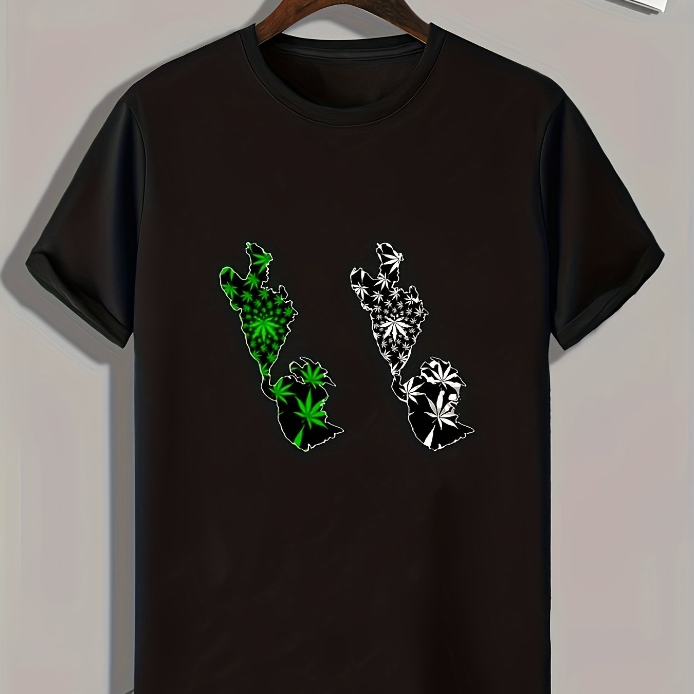 Leaves Print Men's Graphic T shirt for Summer