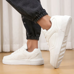 Women's Breathable Skate Shoes Lightweight Sports Shoes
