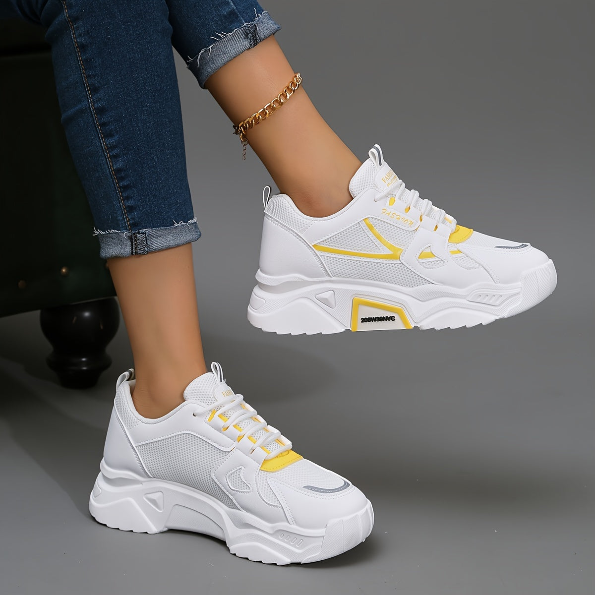 Women's Thick Sole Lace-up Chunky Sneakers Low Comfy Running Shoes