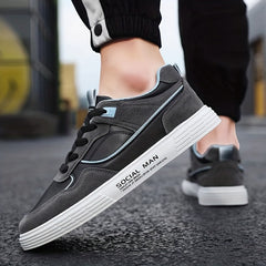 Men's Breathable Non Slip Skate Shoes