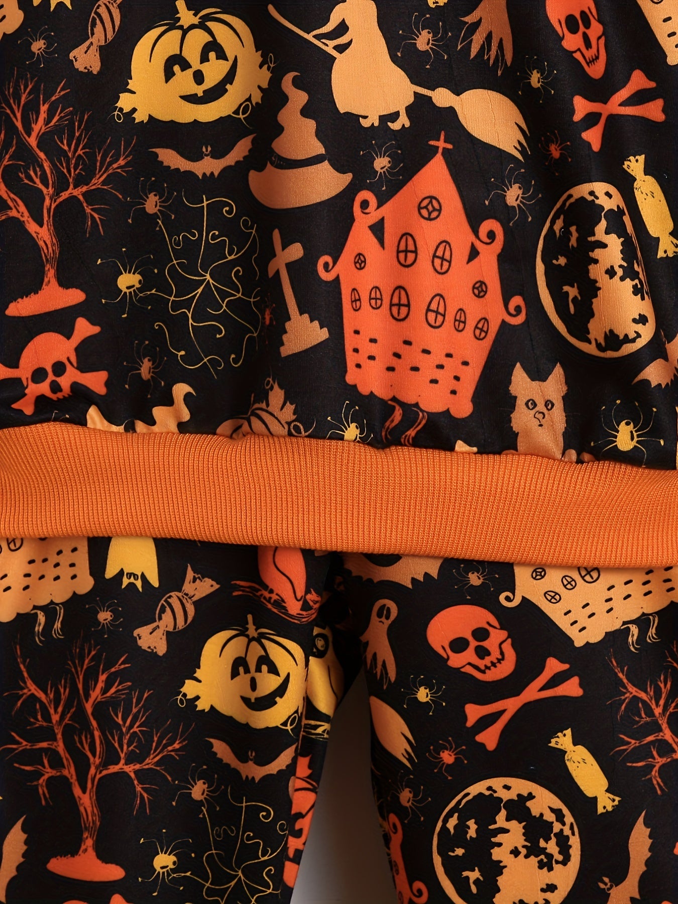 Boy's Witch Pumpkin Sweatshirt & Sweatpants Set