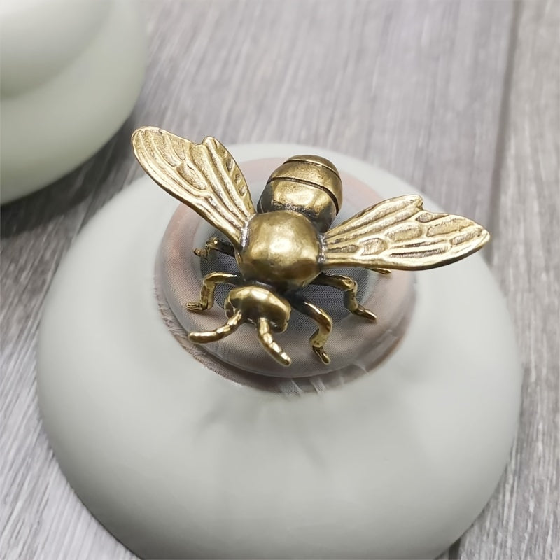 Brass Bee Small Ornaments Handcrafted Desk Decoration Gift