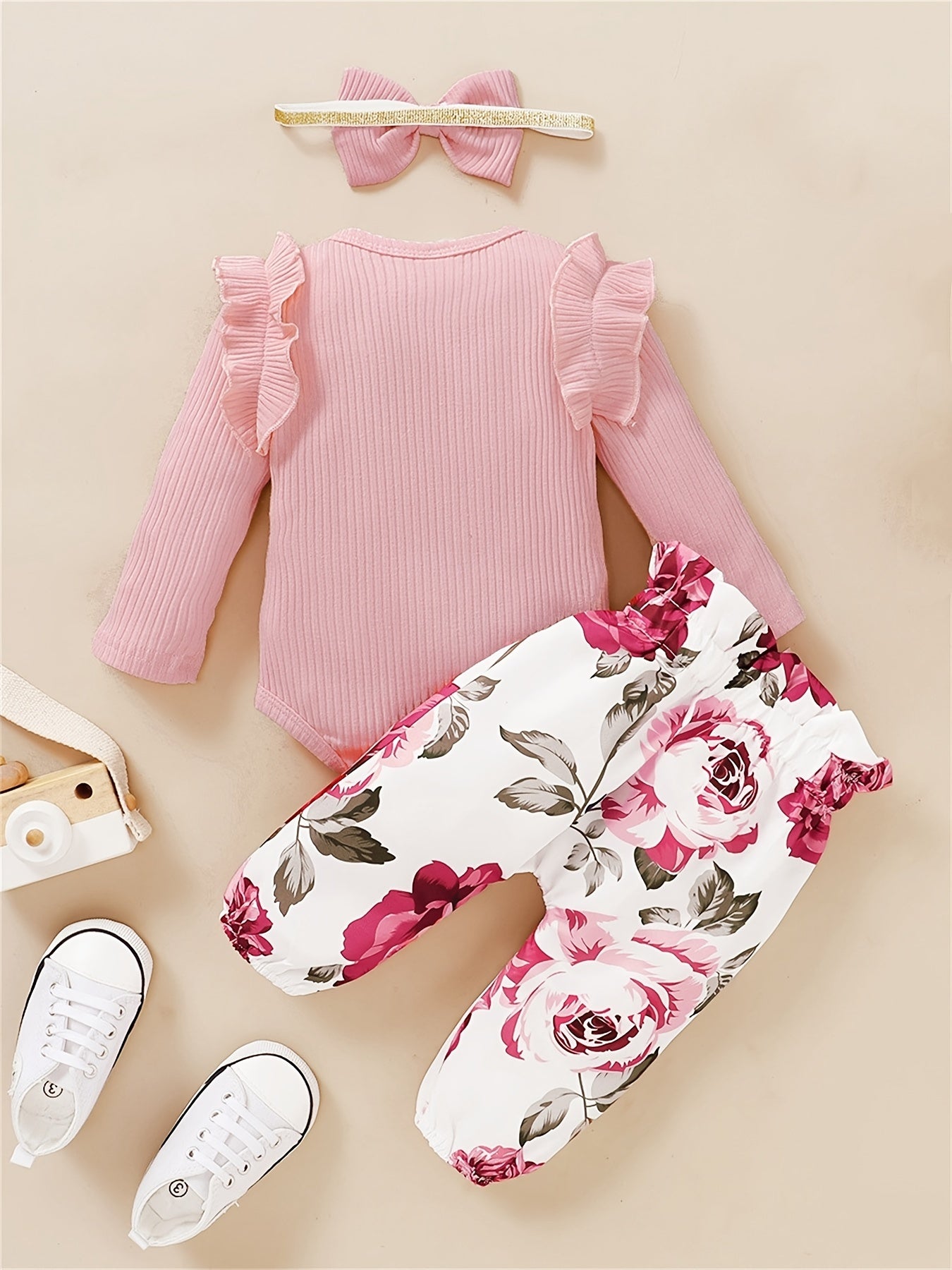 3pcs Baby Girls Bodysuit Onesie & Floral Pants & Headband Set