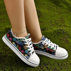 Women's Graffiti Printed Canvas Shoes Lace Up Low Round Toe Flat Comfy Shoes