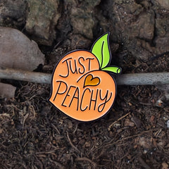 Cartoon Peach Fruit Shaped Brooch Accessories