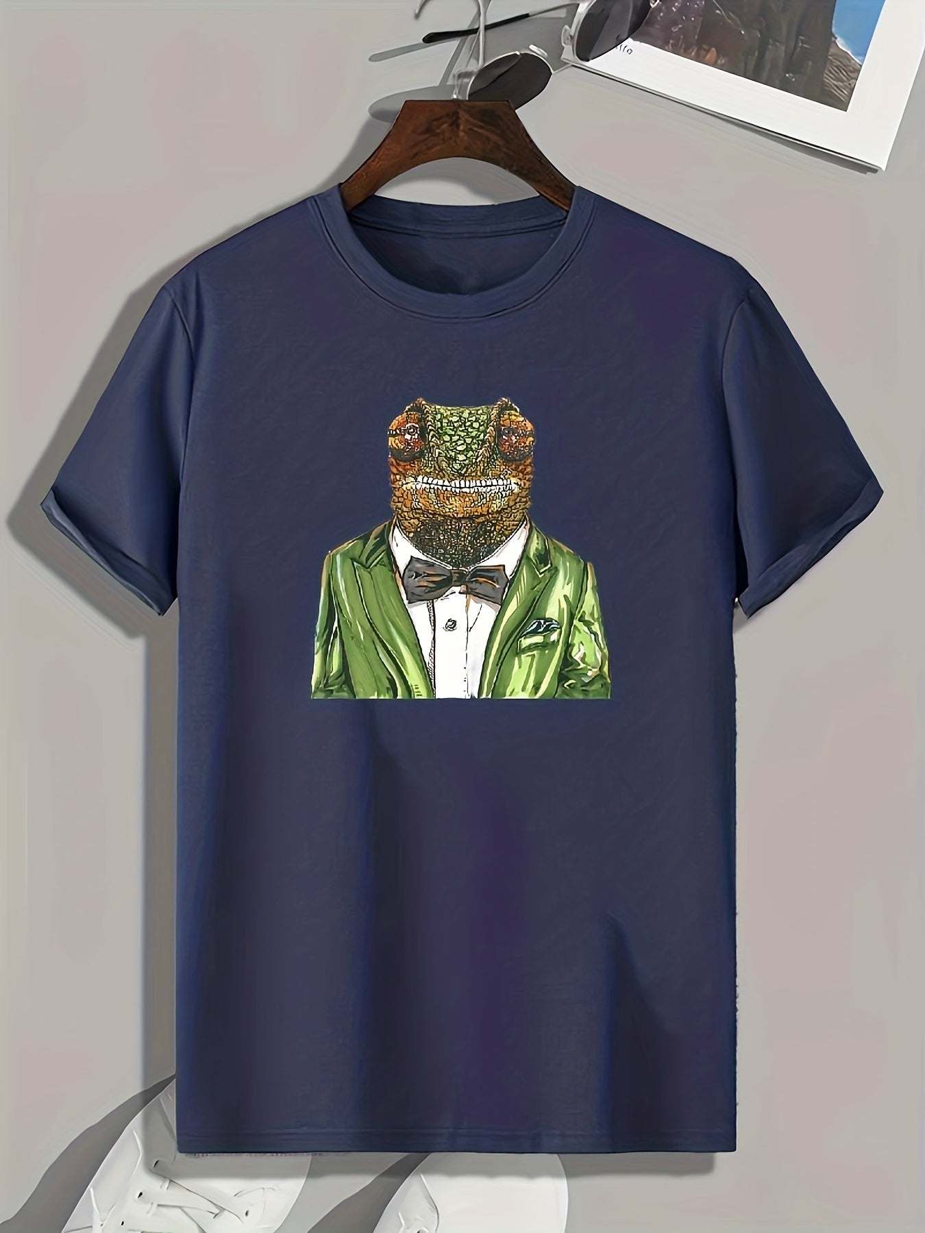 Mr Frog Print Men's Graphic T shirt for Summer