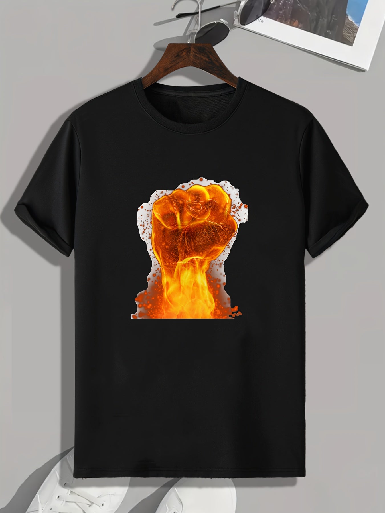 Golden Fist Men's Graphic T-shirt Casual Tee for Summer