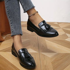 Women's Tassel Loafers Slip On Round Toe Patent Leather Shoes
