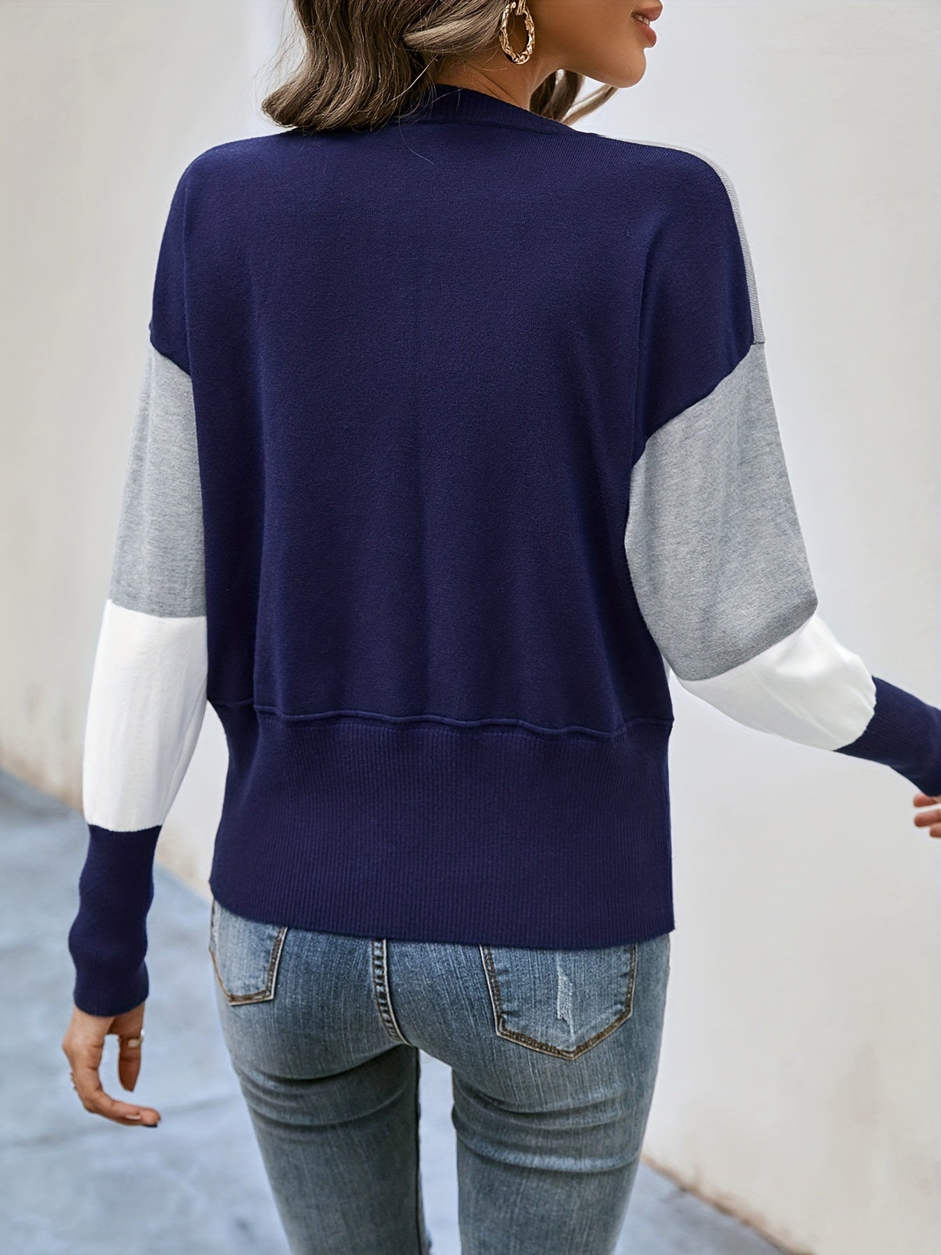 Crew Neck Knit Pullover Sweater for Women
