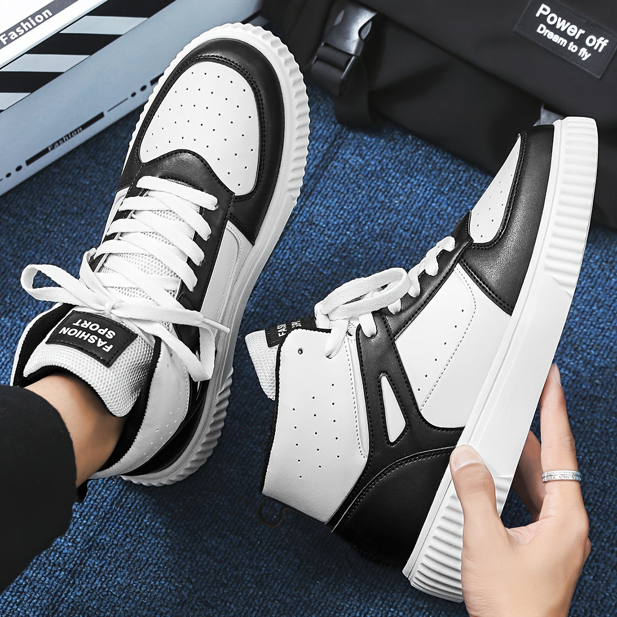 Men's High Top Street Style Skate Shoes Non Slip Lace Up Sneakers