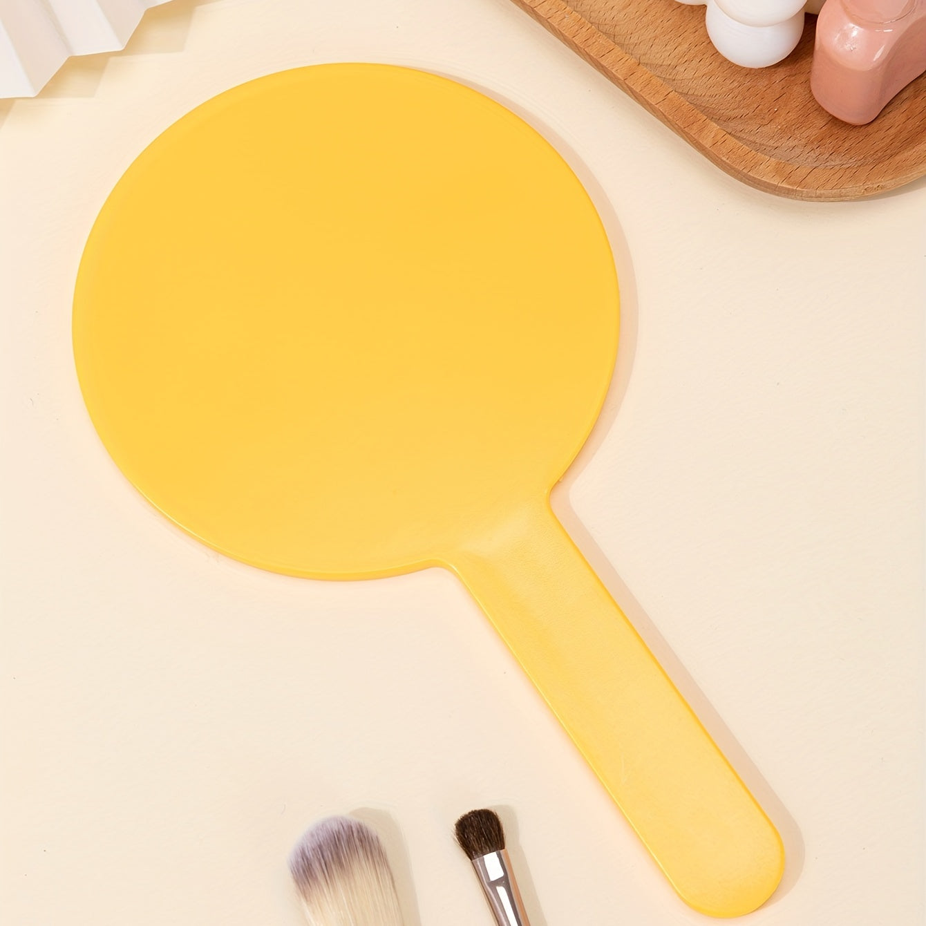 Yellow Round Hand Mirror Makeup Mirror Travel Portable Cosmetic Mirror