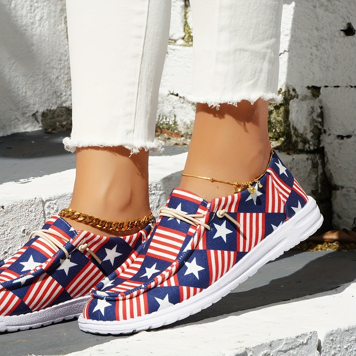 Women's Star & Striped Print Canvas Shoes Casual Lace Up Outdoor Shoes