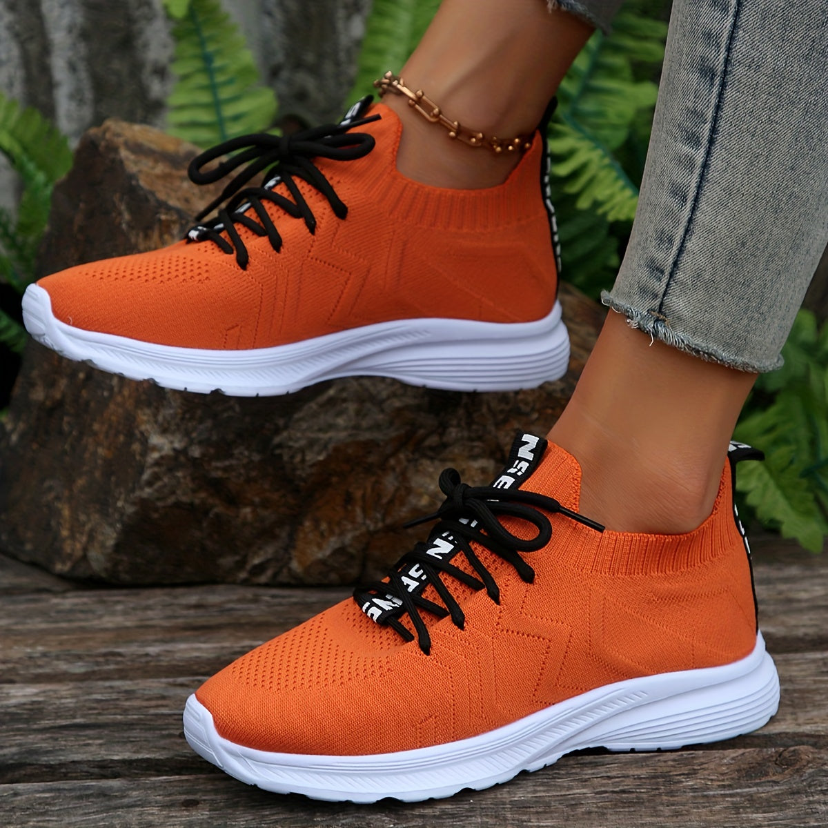 Women's Mesh Breathable Running Shoes Lightweight Lace Up Travel Walking