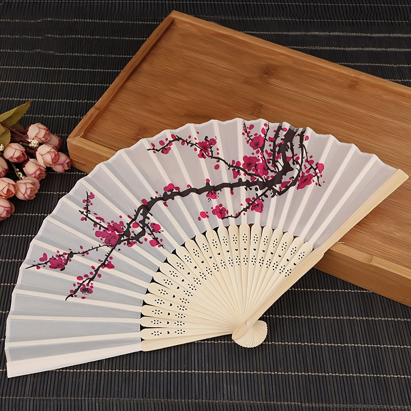 Chinese Style Fiber Decorative Fan Floral Pattern Folding Fan