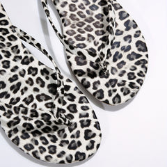 Leopard Pattern Flip Flops Faux Leather Slip On Flat Shoes