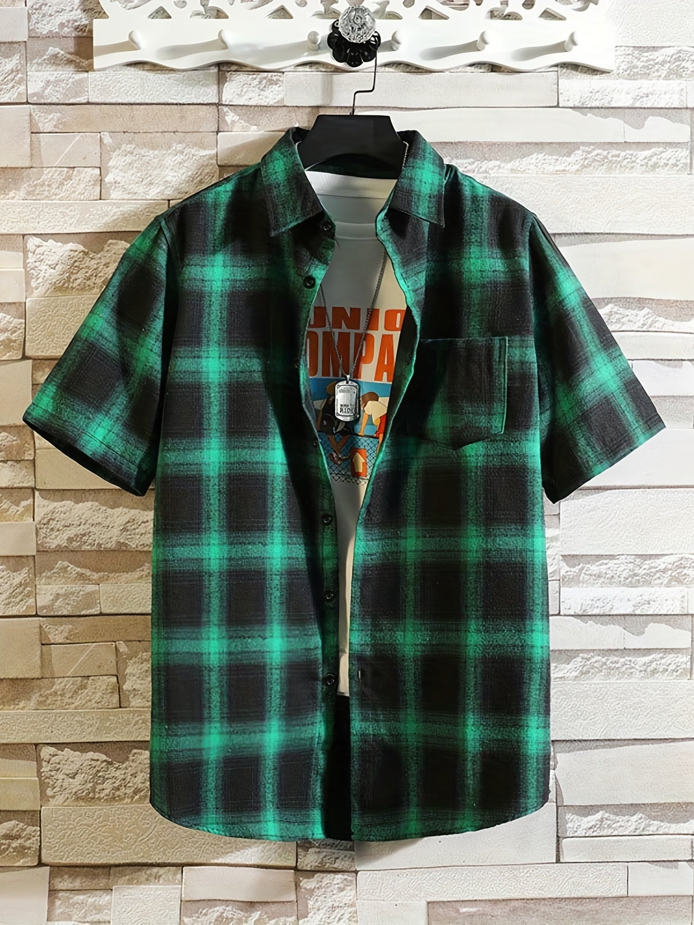 Plaid Print Men's Short Sleeve Shirt with Chest Pocket