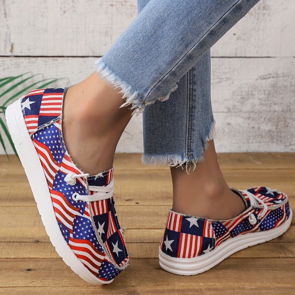 Women's Flag Pattern Canvas Shoes Casual Lace Up Outdoor Loafers Lightweight
