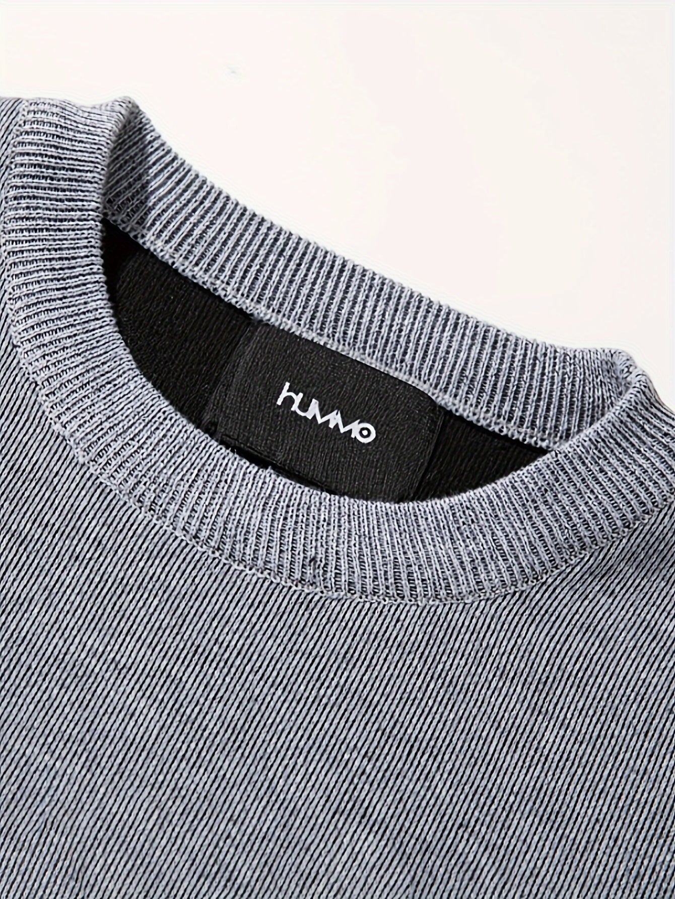 Men's Stretch Thermal Round Neck Sweater for Autumn Winter