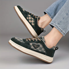 Men's Plaid Lace Up Sneakers Casual Outdoor Walking Shoes