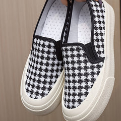 Women's Houndstooth Slip On Canvas Shoes Round Toe Flat Non-slip Casual Shoes