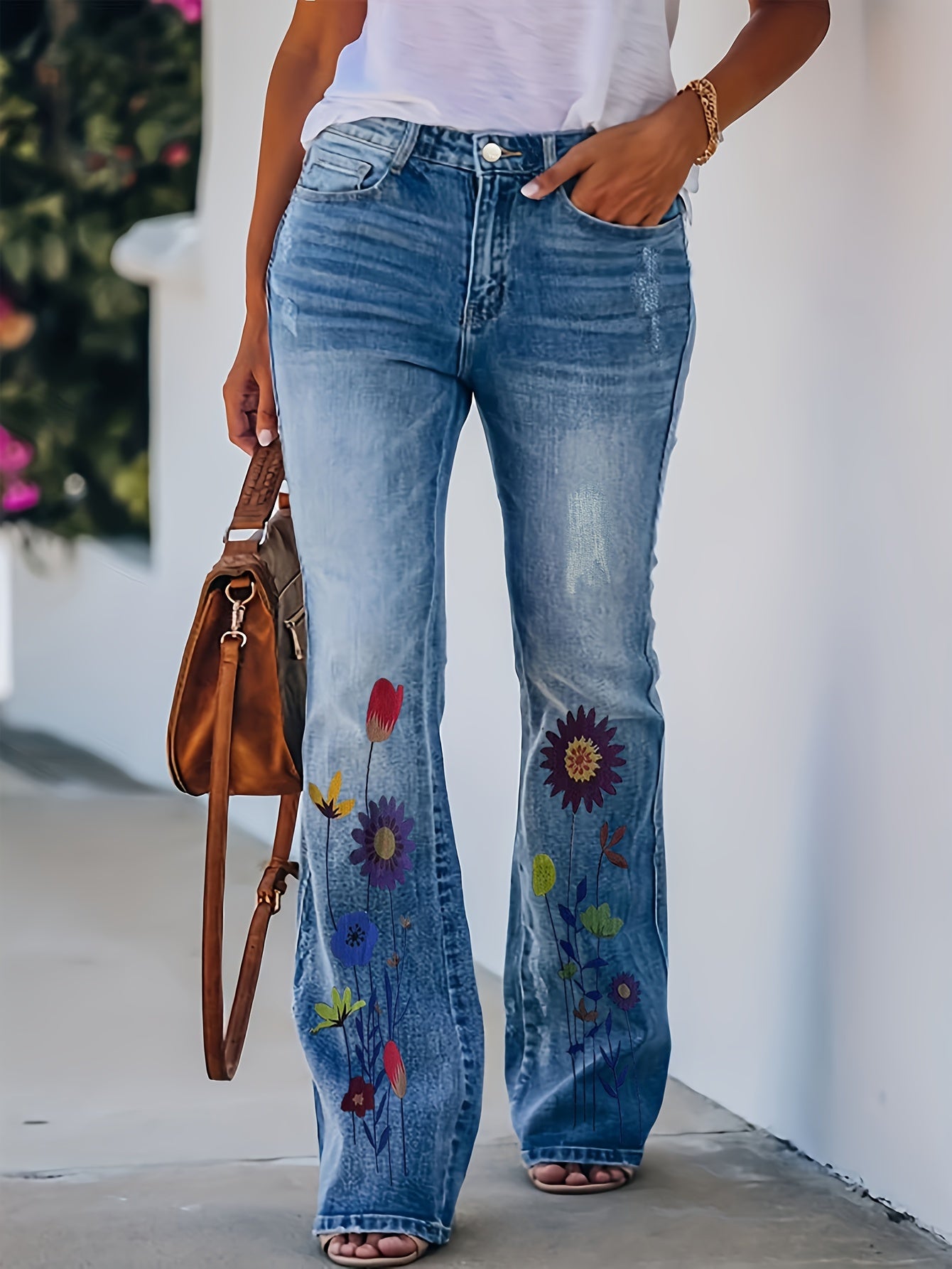 Floral Print Button Fly Flared Leg Stretch Jeans