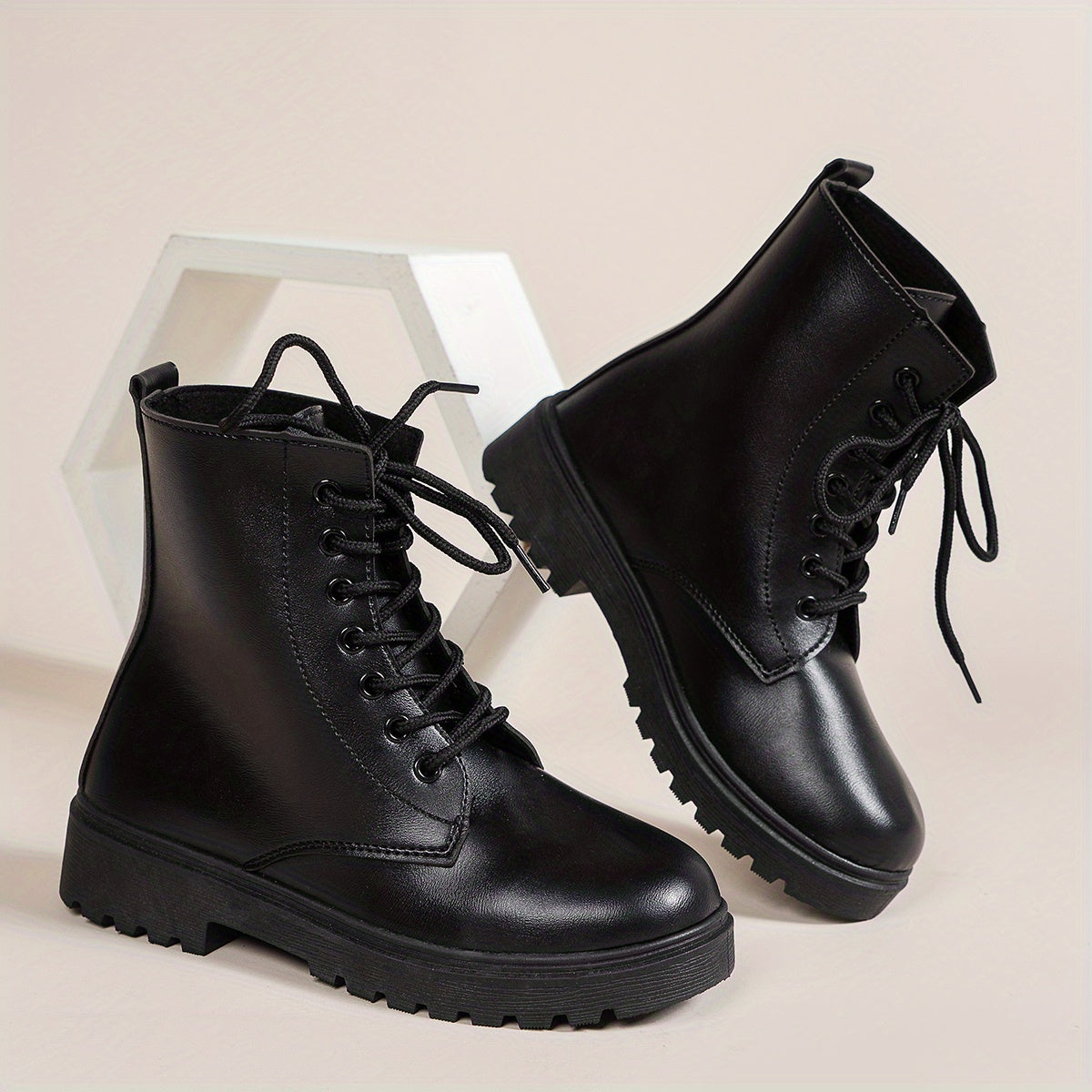 Women's Lace Up Platform Ankle Boots Round Toe Non slip Combat Shoes