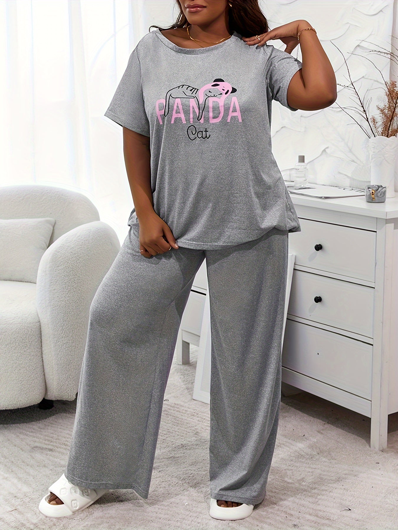 Plus Size Panda Cat Print Tee & Pants Pajama Set