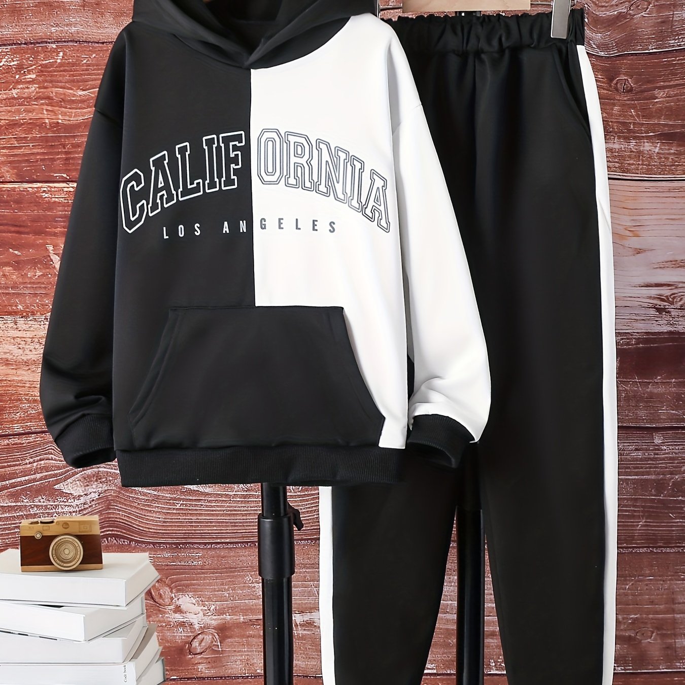 Boy's Clash 2pcs Hoodie & Sweatpants Set CALIFORNjsonIA Print
