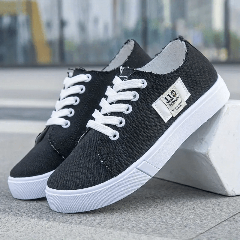 Women's Lace Up Canvas Low Top Sneakers