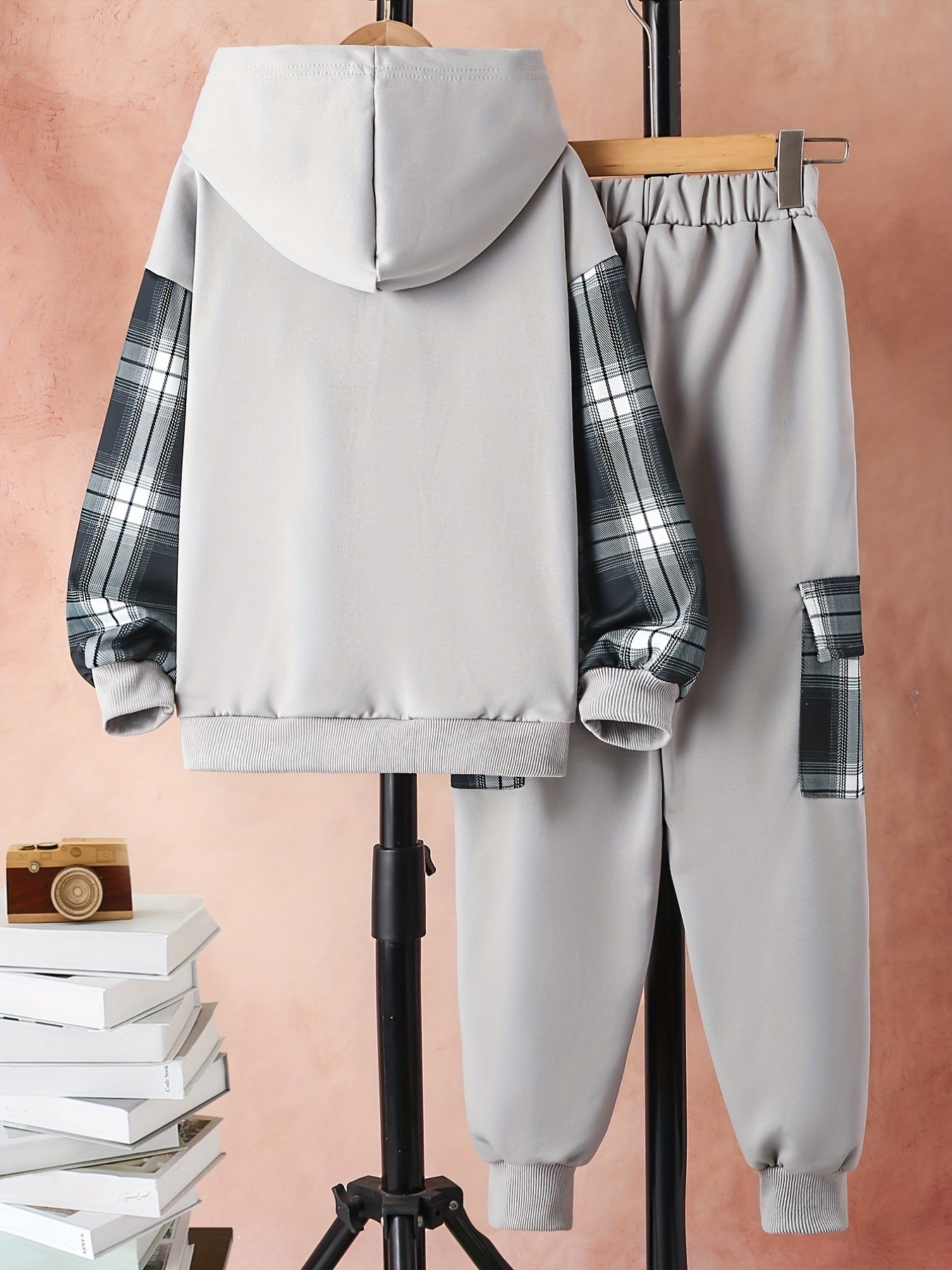 Boy's Bear Pattern Outfit Hoodie & Sweatpants Set For Spring Fall
