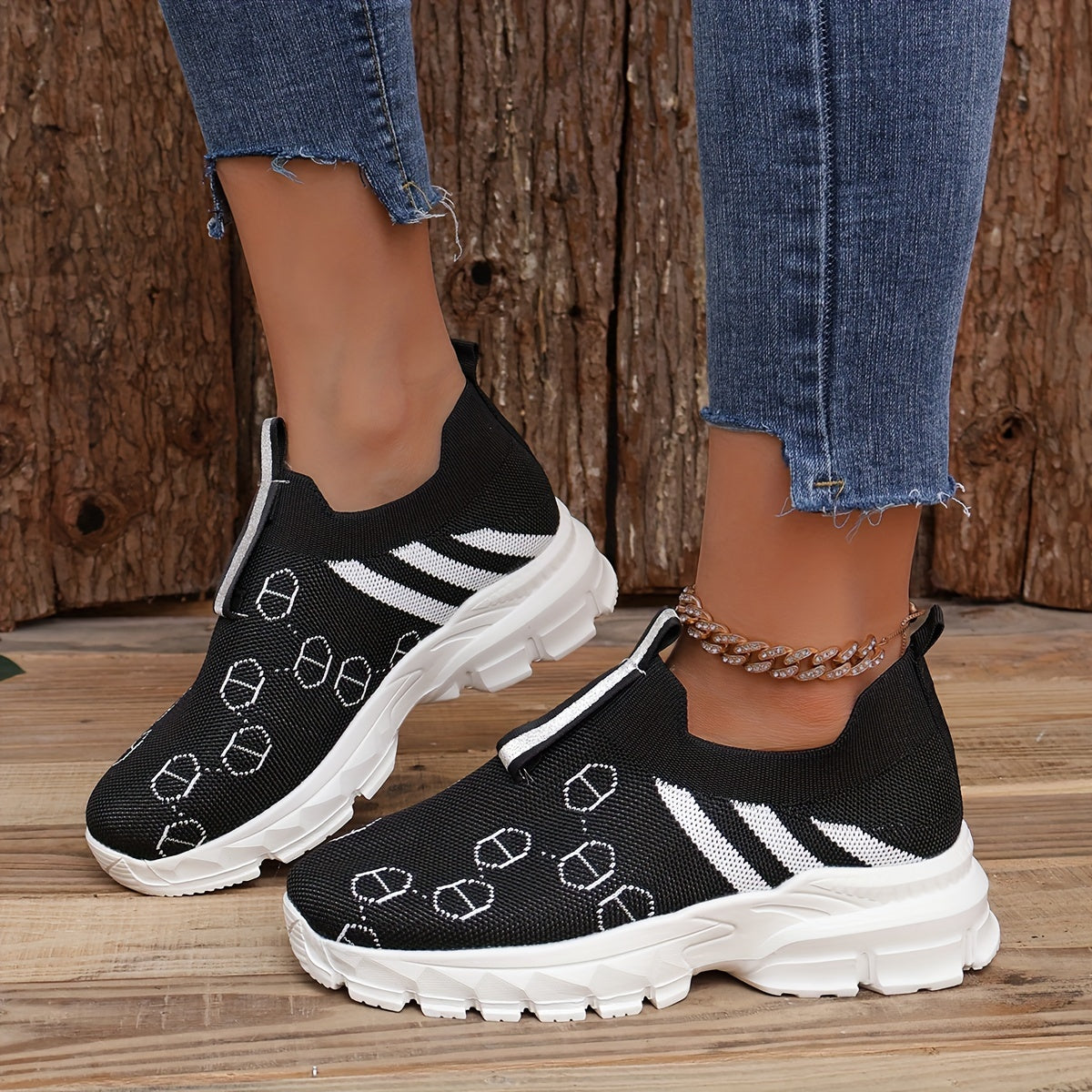 Women's Geometric Lace-Up Running Shoes Breathable Sports Sneakers