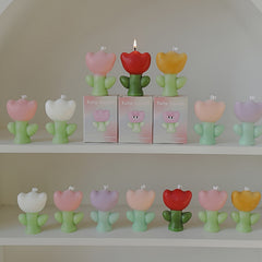 Tulip-Shaped Candle with Creative Pattern - Burns for 6-9 Hours - 2-3 oz (65g)