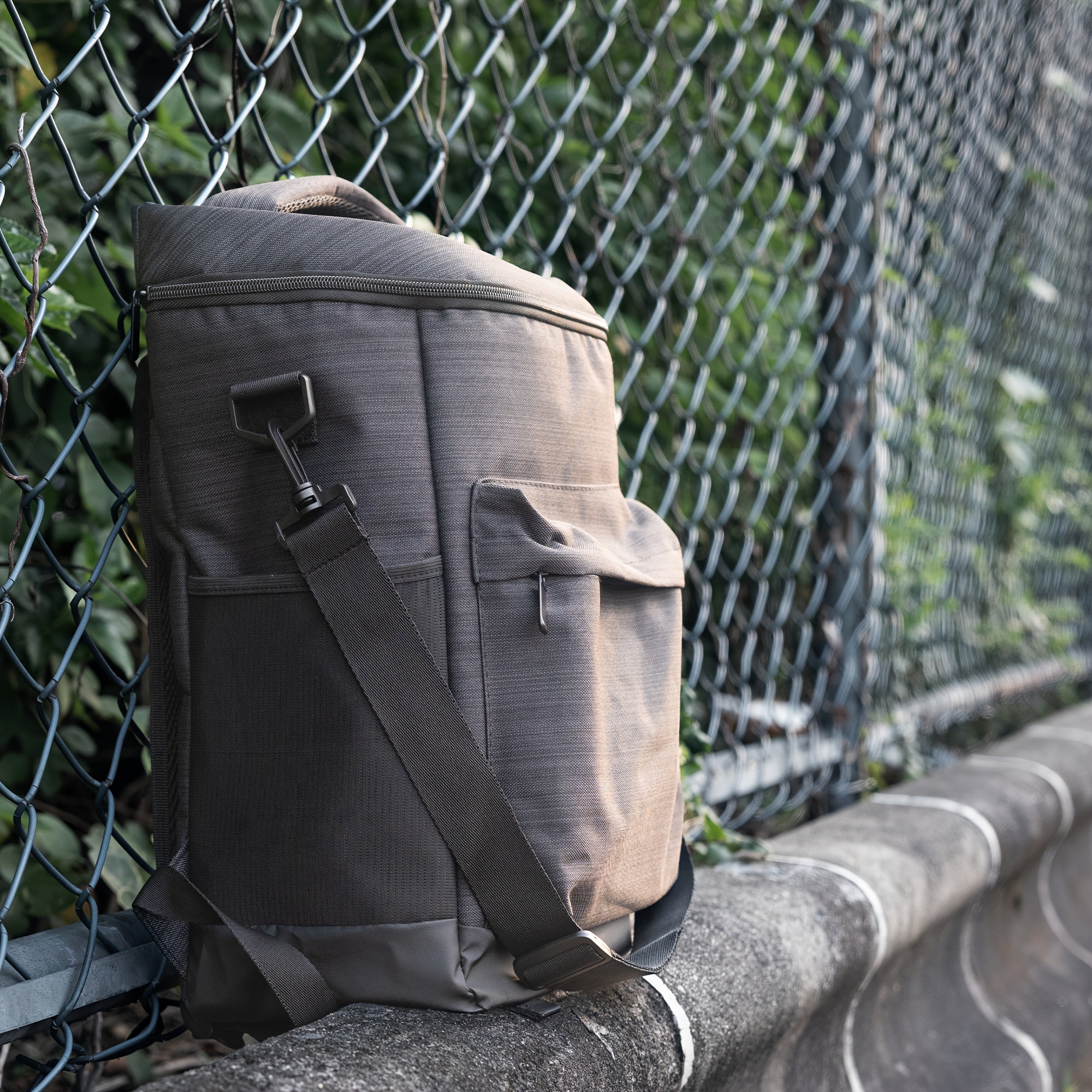 Insulated Backpack for Outdoor Picnic Camping