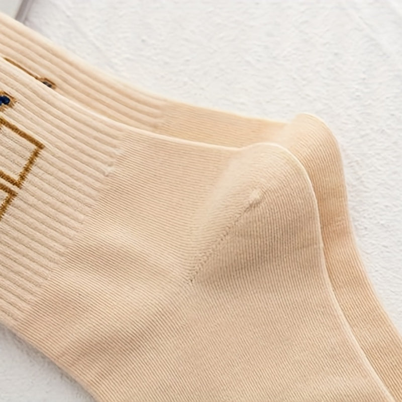 7 Pairs Letter Print Mid Tube Socks