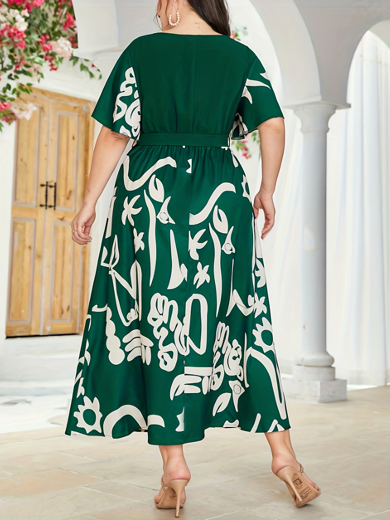 Colorblock Butterfly Sleeve Maxi Dress With Belt