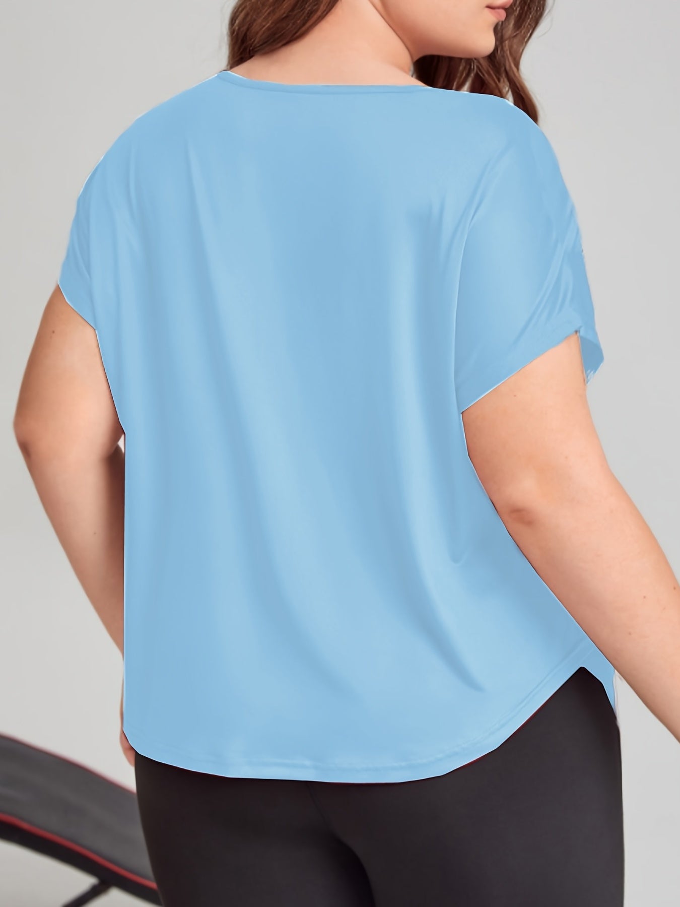 Solid Short Sleeve Sports Top Women's Plus Medium Stretch