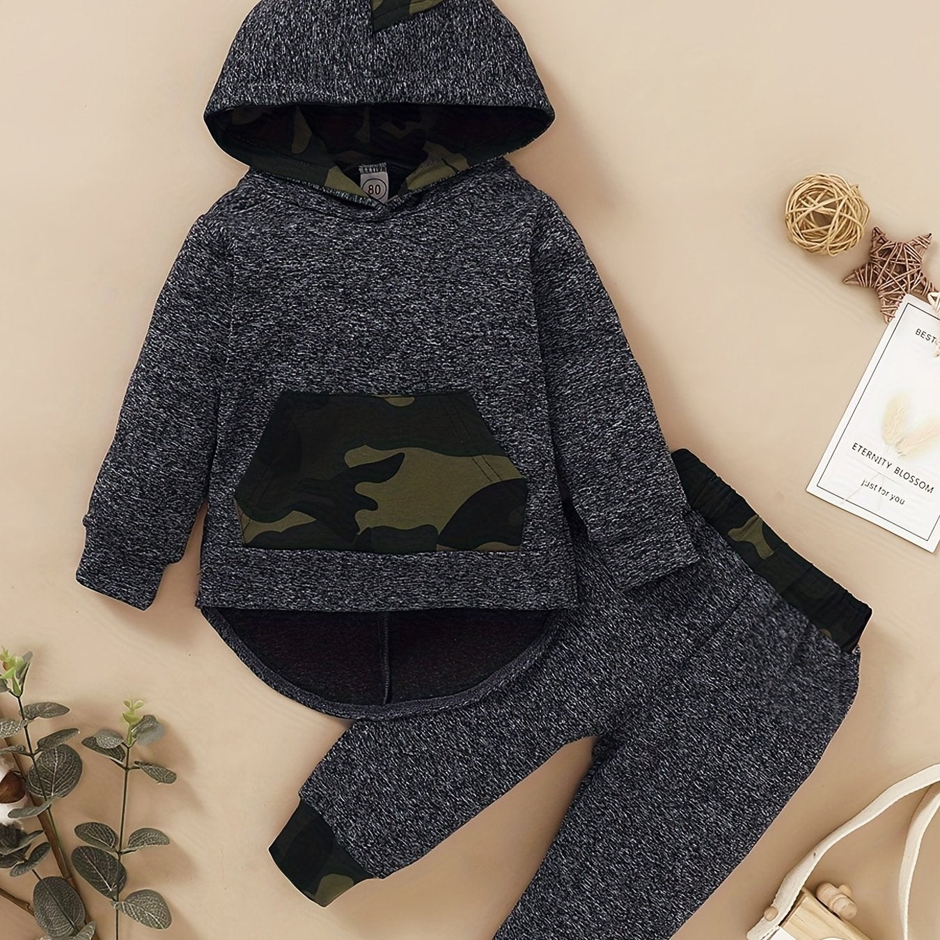 Toddler Boy's Camo Hoodie & Sweatpants Set for Spring Fall